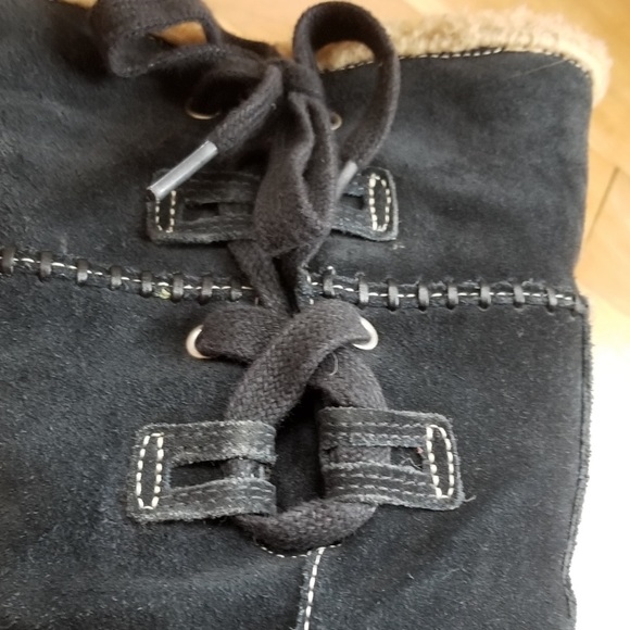 Timberland Earthkeeper Winter Boots - Picture 13 of 13